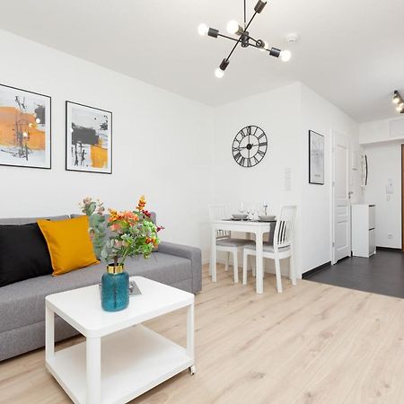 Elegancki Apartment Z Parkingiem By Noclegi Renters Varsovie Extérieur photo