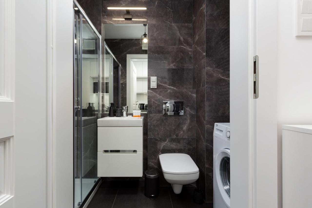Elegancki Apartment Z Parkingiem By Noclegi Renters Varsovie Extérieur photo