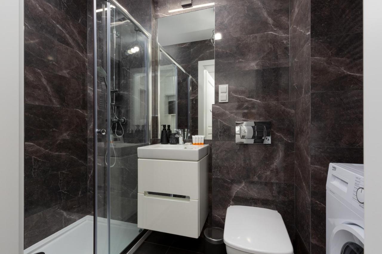 Elegancki Apartment Z Parkingiem By Noclegi Renters Varsovie Extérieur photo